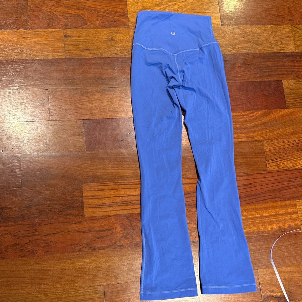 lululemon athletica Periwinkle Leggings- buttery soft and like new!